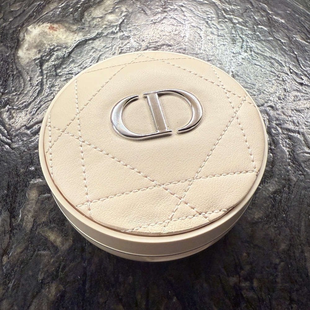 Dior Forever Cushion Powder in Fair